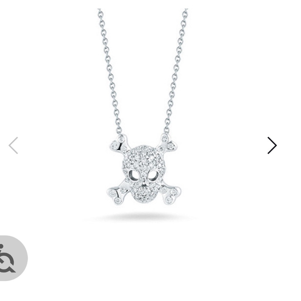 Roberto Coin Tiny Treasures skull necklace